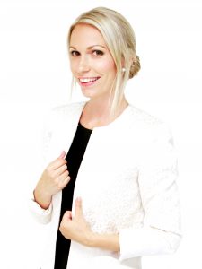 JacquelineJoo_pressbild_2_2013_300dpi_halvkropp